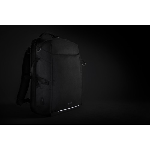 Swiss Peak AWARE™ XXL weekend travel backpack