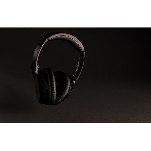 Swiss Peak ANC headphone