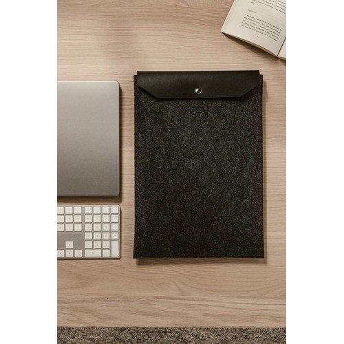 VINGA Albon GRS recycled felt 17" laptop sleeve