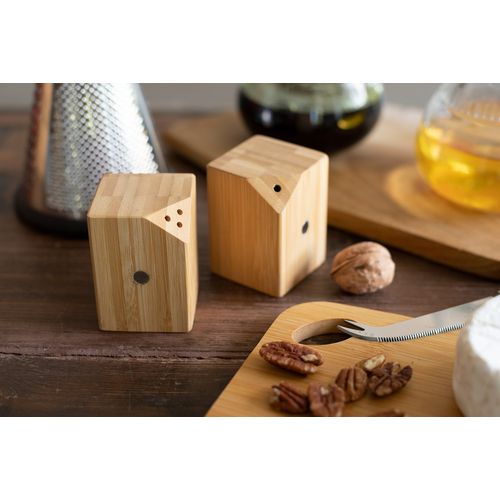 Salt And Pepper Shaker Set Kerala