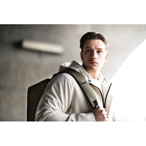 Bobby Hero Small, Anti-theft backpack