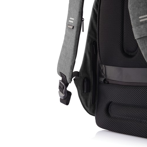 Bobby Hero Regular, Anti-theft backpack