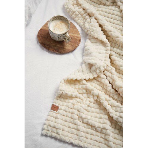 VINGA Branson GRS recycled pet blanket