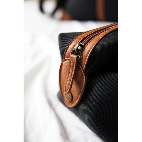 VINGA Sloane toiletry bag RCS recycled polyester