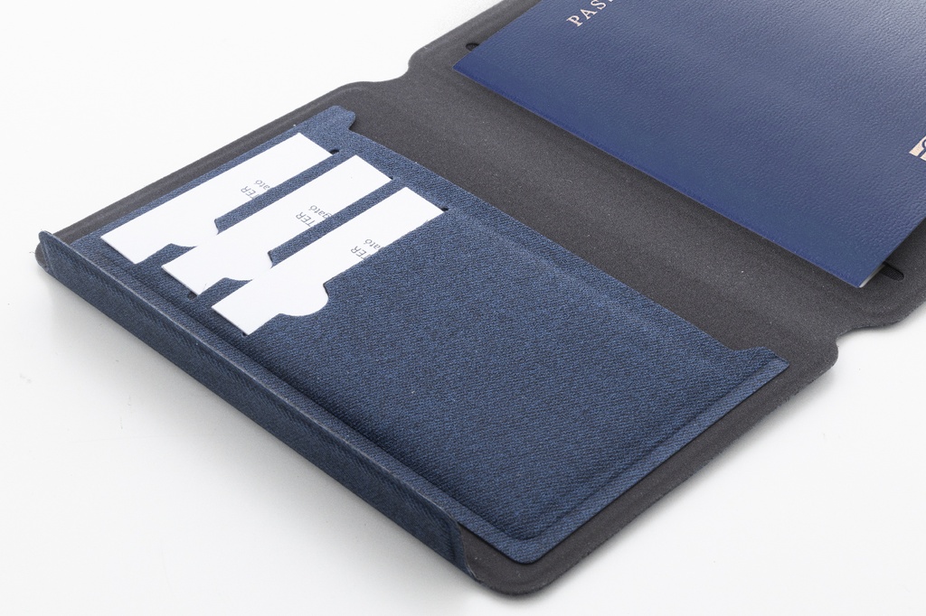 RPU paspoort hoes #7